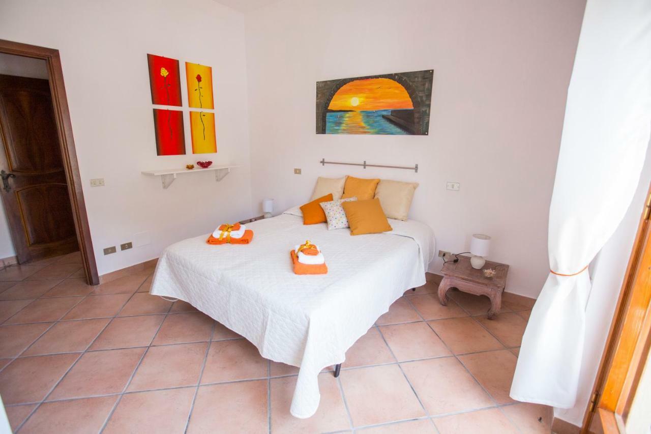 Mia Guesthouse Cefalù Exteriör bild