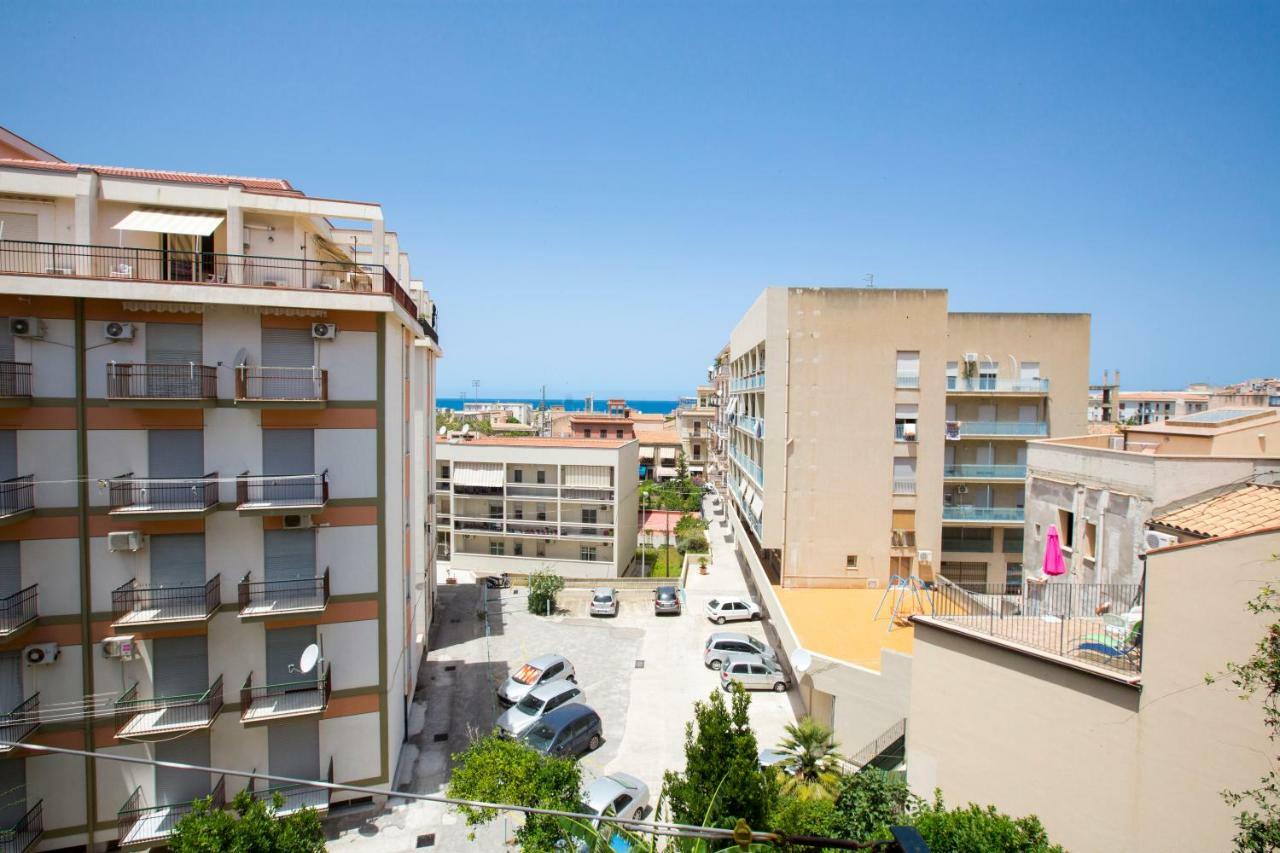 Mia Guesthouse Cefalù Exteriör bild